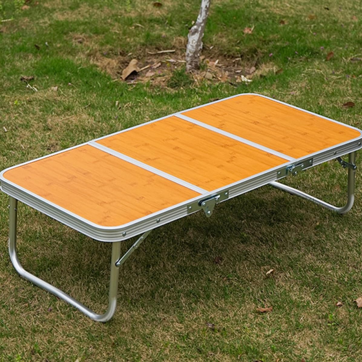 PRETYZOOM Tavolo da Campeggio Design Compatto Pieghevole in Alluminio e Bambù Resistente All’usura per Escursionismo e Attività All’aperto