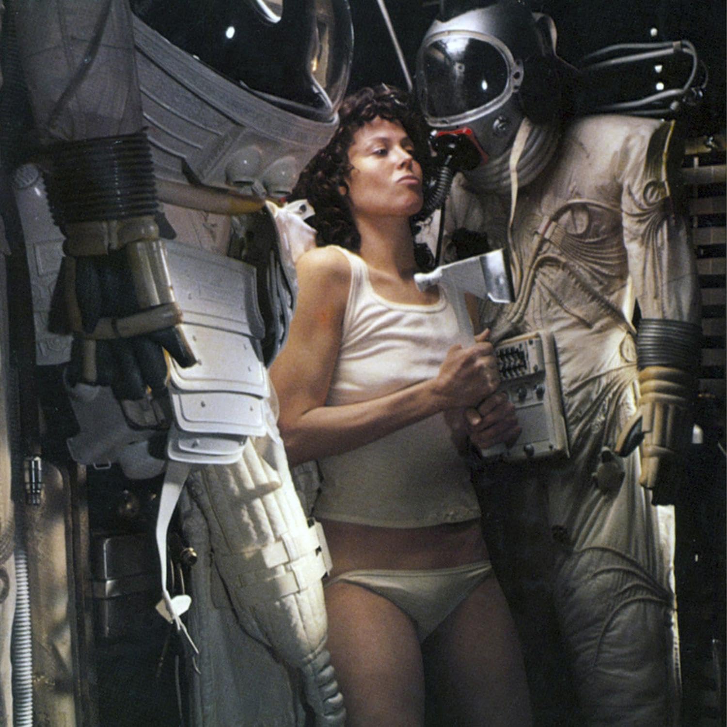 Amazon.com: ART.COM Wall Photo Alien, 1979 directed by Ridley Scott with Sigourney Weaver (photo), 24" x 24": Posters & Prints