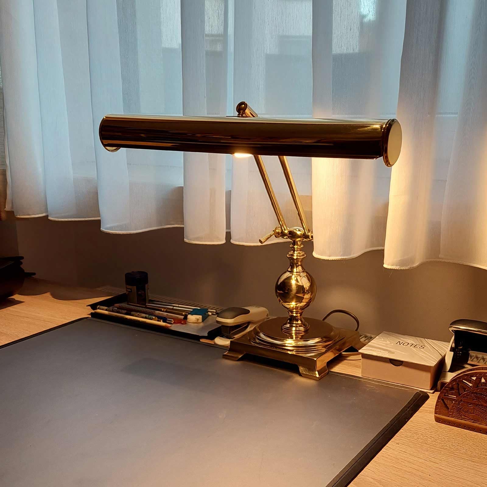 Lampada da tavolo in ottone massiccio alta 43 cm regolabile E14 lampada banker lampada da tavolo lampada da studio lampada da pianoforte