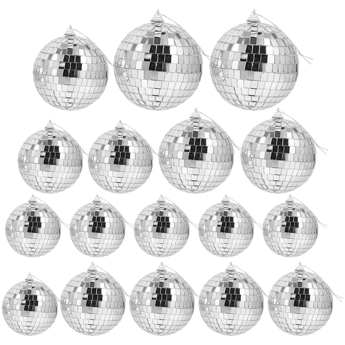 Boules de Noël réfléchissantes et brillantes pour un sapin lumineux