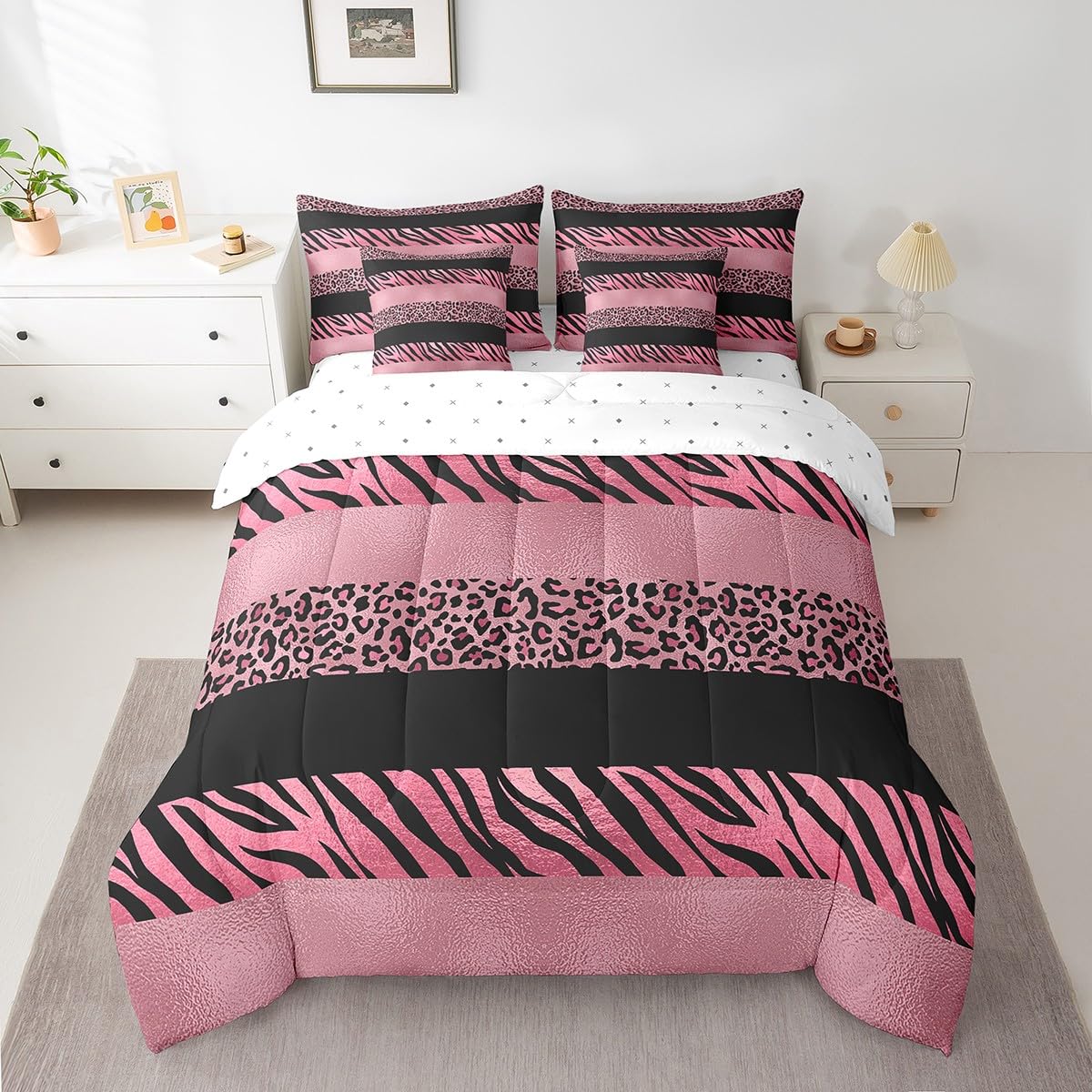 『 Pink Leopard family 』by Zuberi 60*60cm Pink Leopard family 』by Zuberi 60*60cm Pink Leopard Paint