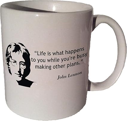 John Lennon La Vie Est Ce Qui Vous Arrive Pendant Que Vous Etes Occupe A Faire D Autres Plans Citation Cafe The Tasse En Ceramique 11 Oz Amazon Fr Cuisine Et Maison