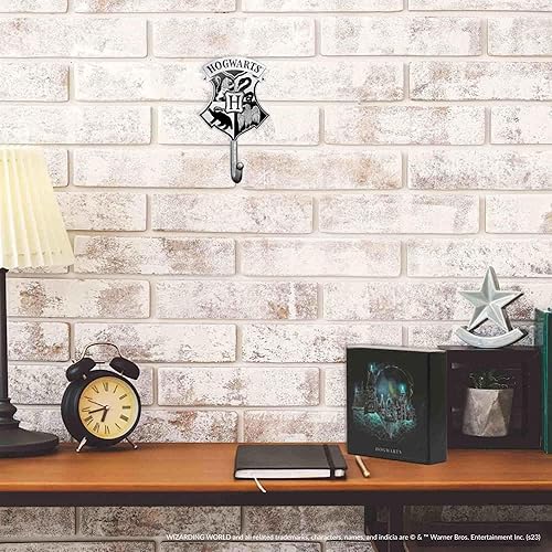 Vista 21 de Open Road Brands DC Comics Wonder Woman - Gancho de pared para abrigos, chaquetas, llaves y más B08VF8H8FD