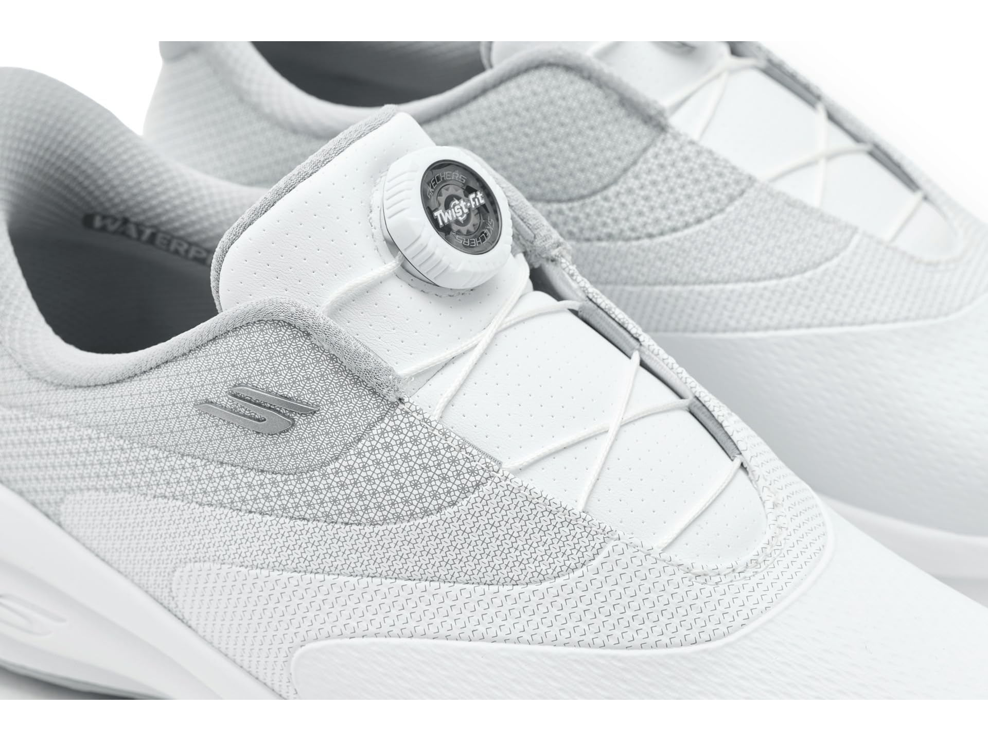 Skechers Go Golf Mens Waterproof Synthetic Twist-fit Dial Closure Spike Less Golf Shoe Chaussure de golfHomme