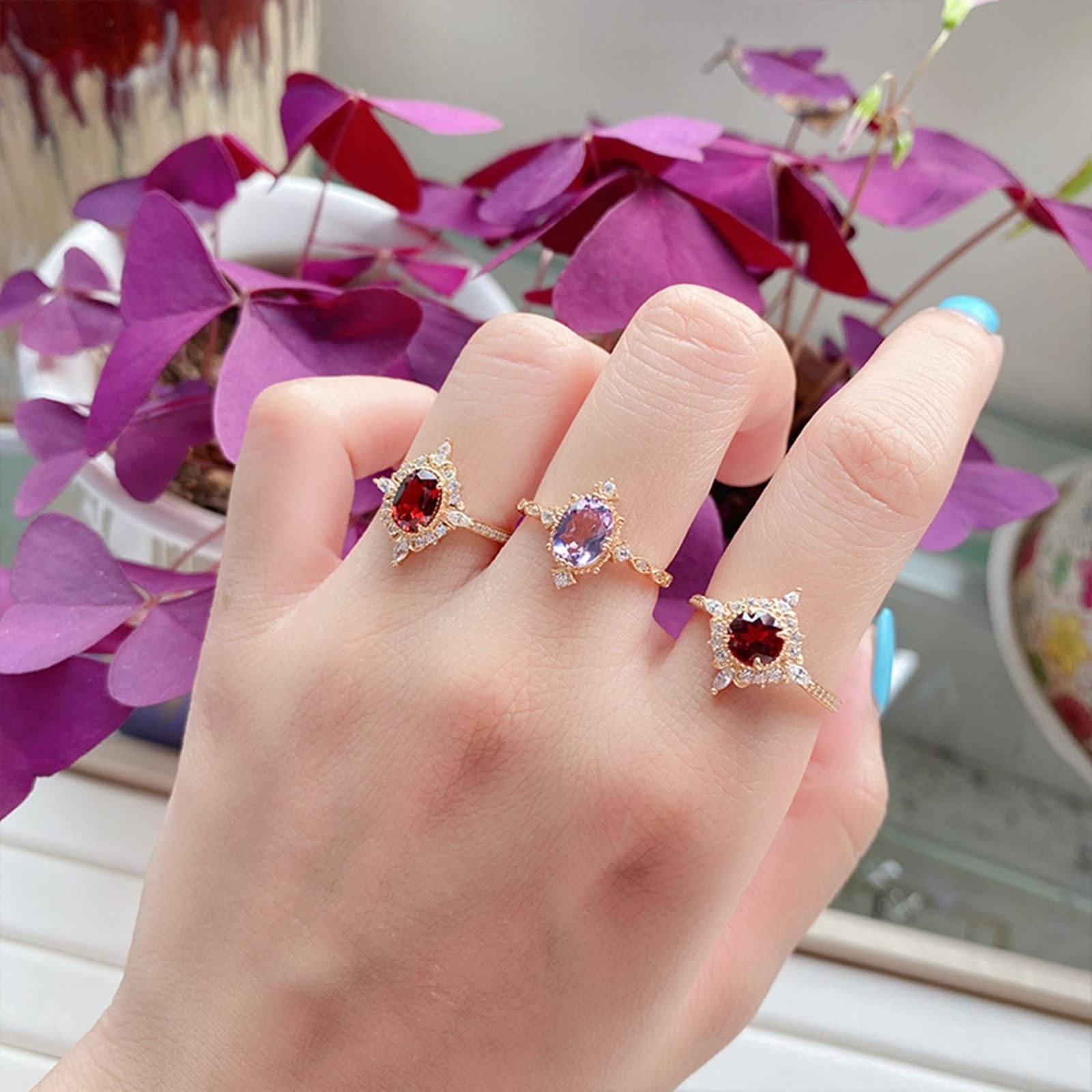 Anillo solitario Au 375/585/750 de oro amarillo con rubí rojo de laboratorio, flores