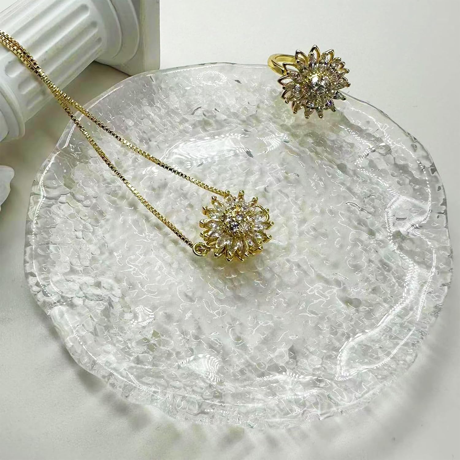 Spinning Sunflower Bracelet for Women Adjustable Rhinestone Sparkly Flowers Wrist Bracelets Sunflowers Mood Statement Anxiety Fidget Bracelets Worry Relieving Jewelry Accessories
