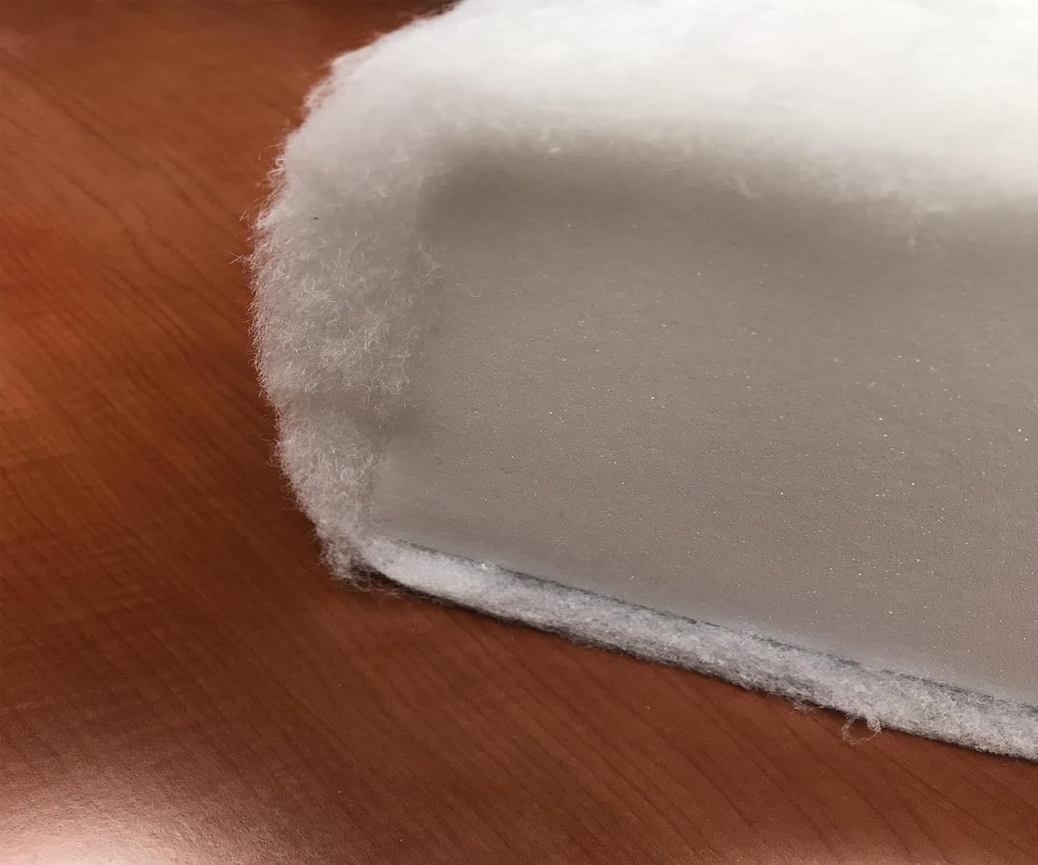 Foamtouch® 5 Yards Bonded Dacron Upholstery Grade Polyester Batting 48 Inch Wide