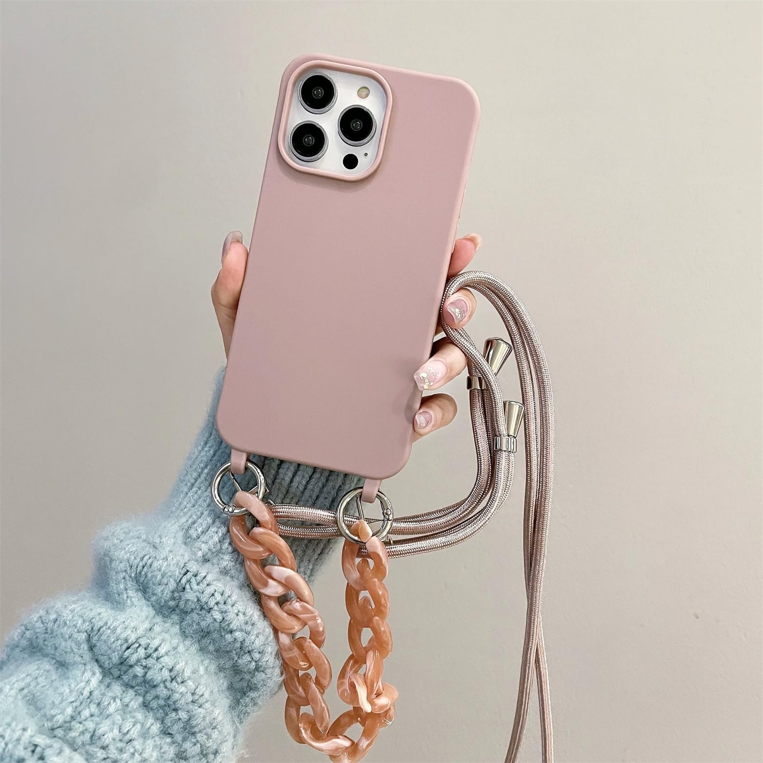 Rokmym Handykette Hülle kompatibel mit iPhone 16 Pro mit Armband Necklace Handyhülle mit Verstellbarer Lanyard Stylische Stoßfest TPU Silikon Schutzhülle für iPhone 16 Pro,Sandpulver