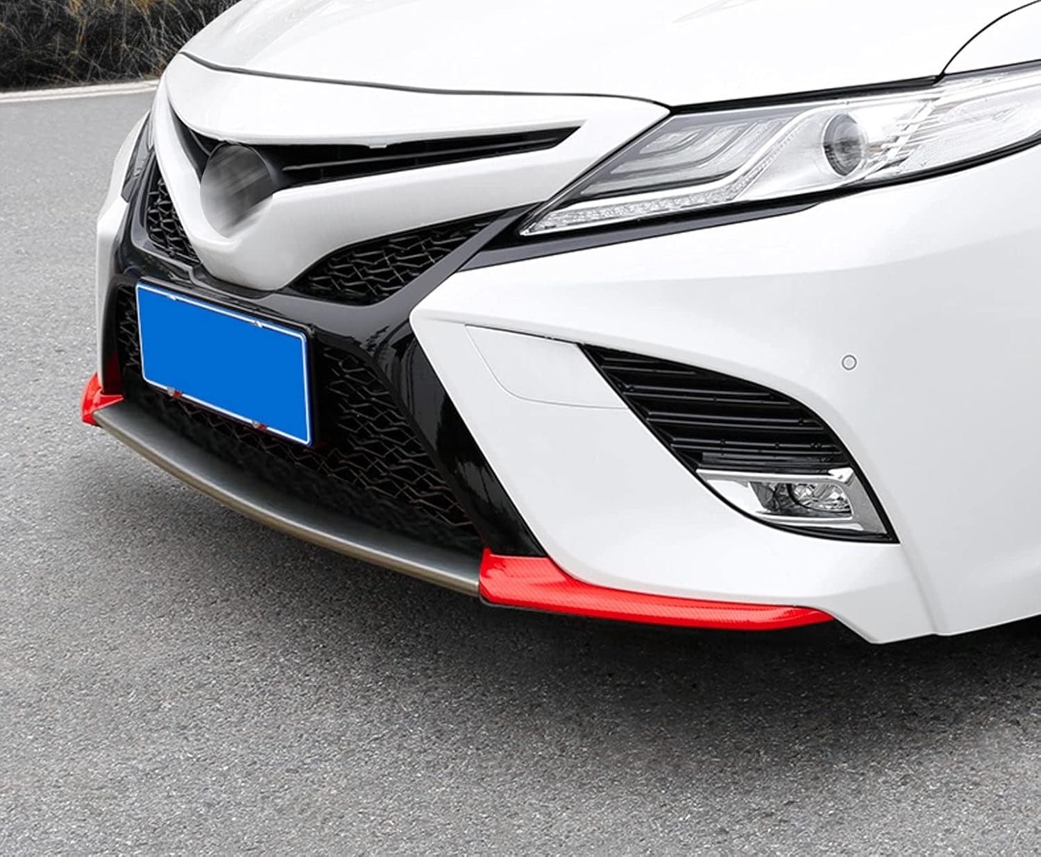 x xotic tech Set Red Carbon Fiber Pattern Exterior Front Bumper Lip Corner Center Piece + Red Front Grille Insert Accessories Cover Trim Combo Kit, Compatible with Toyota Toyota Camry SE/XSE 2018-2020