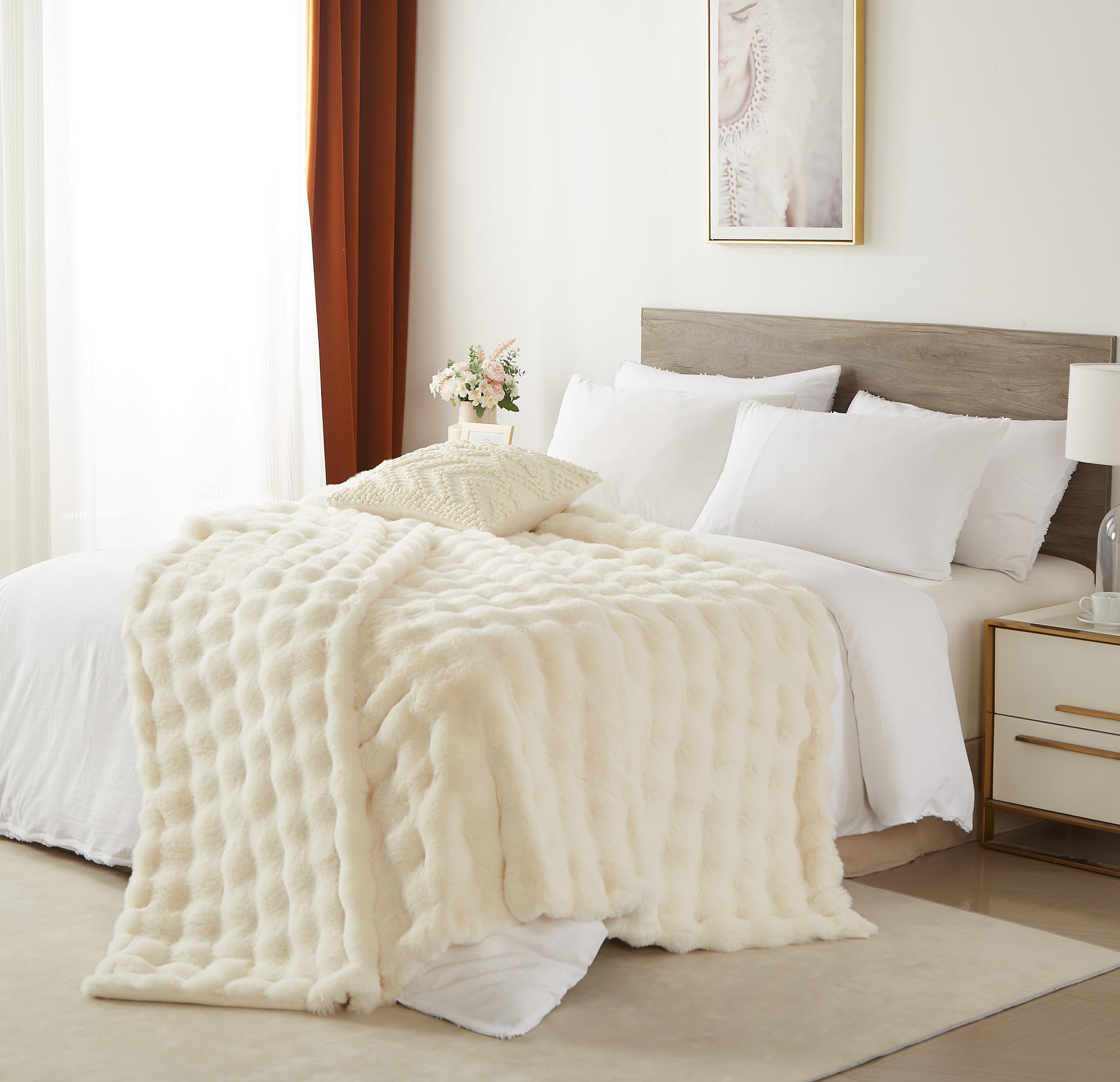 Beige Faux Fur Throw Blanket 50x60 - Super Soft & Fluffy Double-Sided Blanket For Bed Or Couch