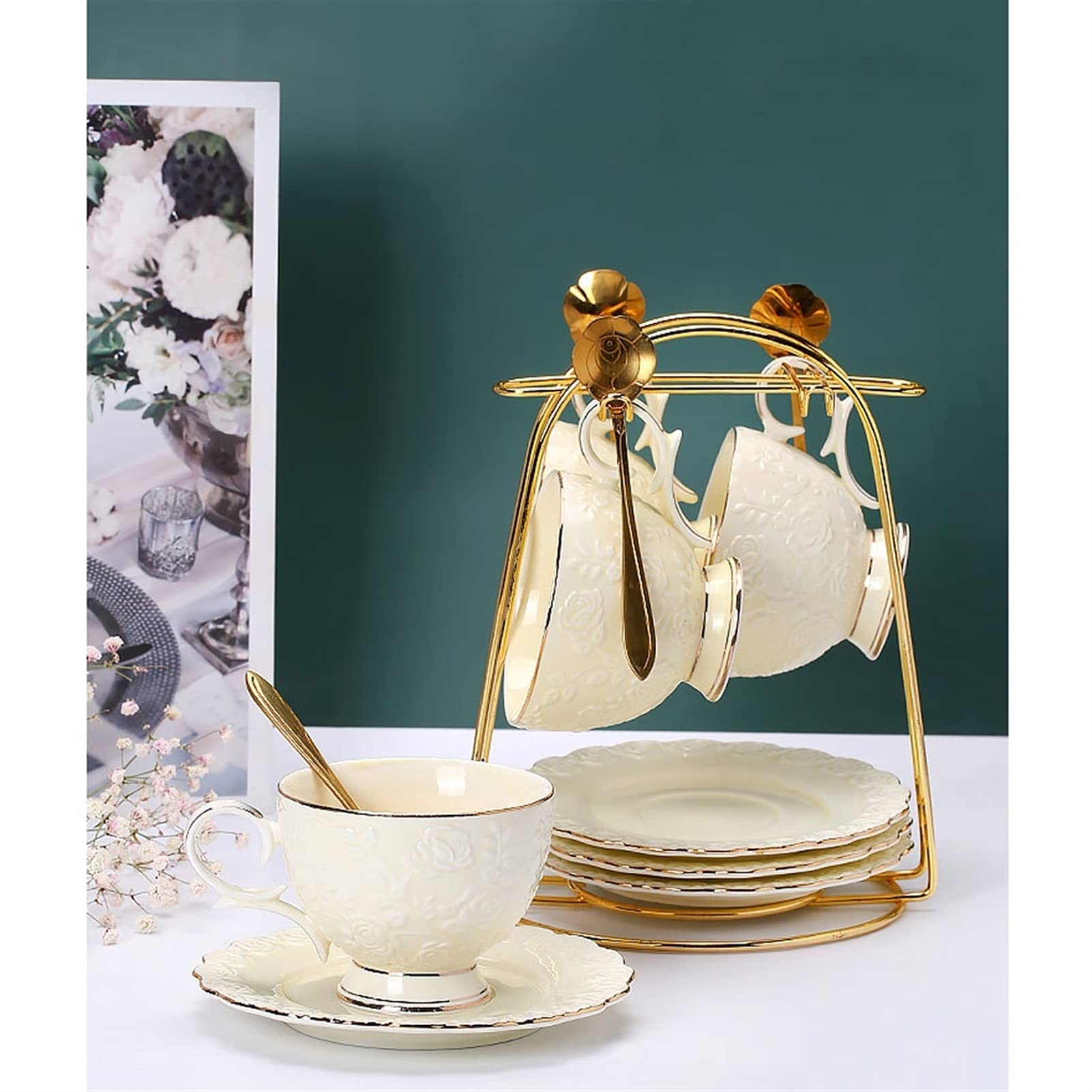 Tazze da caffè Phnom Penh Bone Bone China Tazza di caffè 4 pezzi Europeo Squisita Britannica Pomeriggio Pomeriggio Tazza da tè Retrò Tazza di caffè in porcellana Set 2 colori Set di tazze da caffè(B)