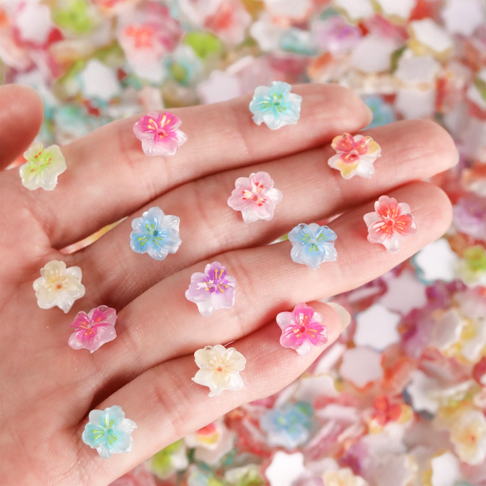 80 pièces 3D Fleur Charms Nail, Accessoires de Design d'ongles, Strass Scintillants, Fleurs colorées déco, Petites Pierres d'ongles, Flowers Nail, Adapté aux Arts d'ongles et Style Y2K