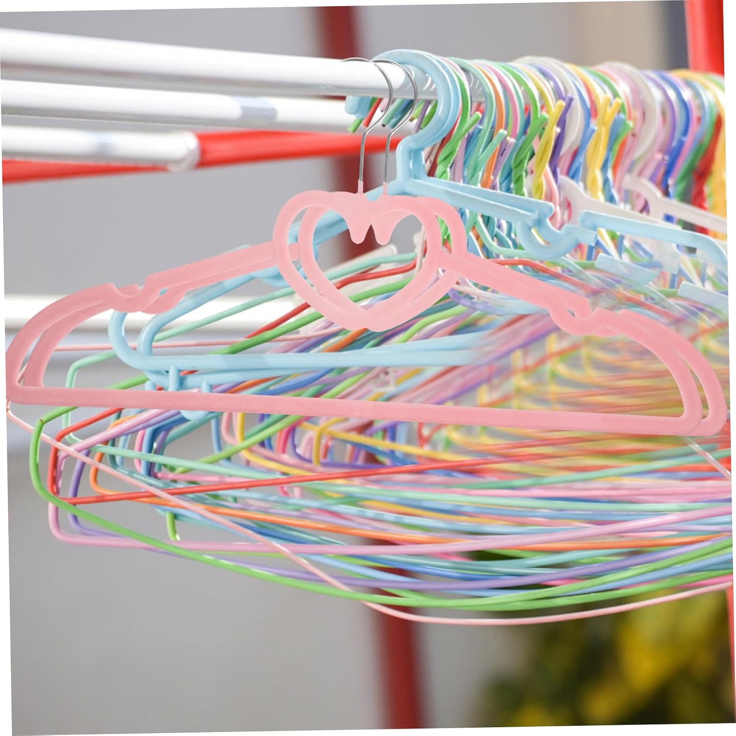 Ciieeo 10 pcs Heart Shaped Plastic Hangers Non Slip Clothes Hangers with Swivel Hook for Dresses Coats and Shirts for Closet Organization