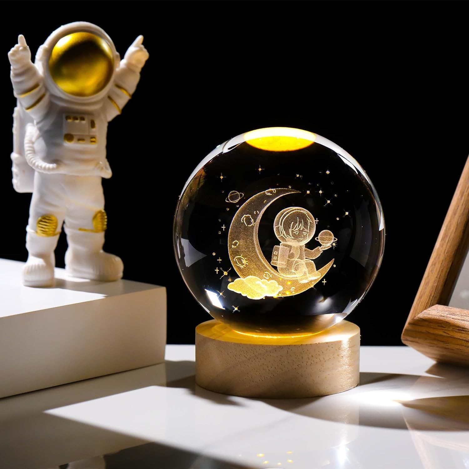 Buy ALLWIN HOUSEWARE W 3D Moon Astronaut Crystal Ball Night Light