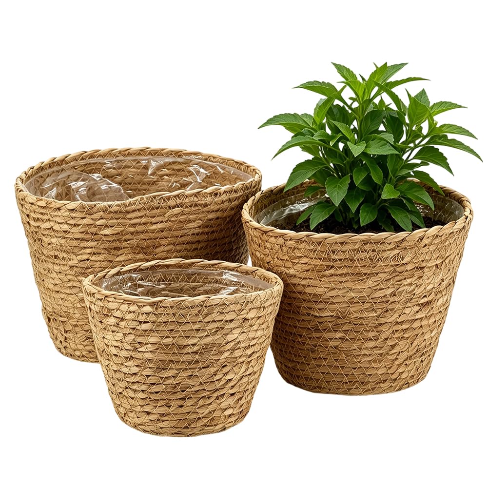WADORN 3 Sizes Straw Woven Planter Baskets Set, Rustic Woven Planter Baskets with Liners Brown Weaved Flower Pot Cover 7x6In 8.6x7In 9.4x8.6In for Potted Plants Farmhouse Indoor Outdoor Home Garden