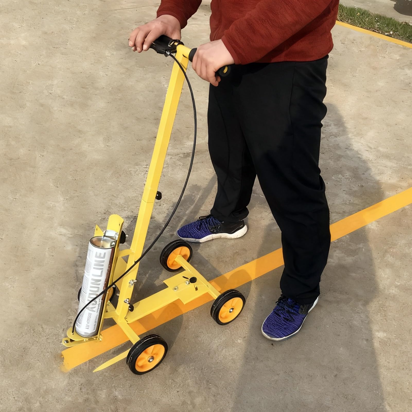 GTHTUHFD Line Marker Machine, Adjustable Width 2-5 7/8 Inches Parking Lot Striper For Straight And Curved Lines