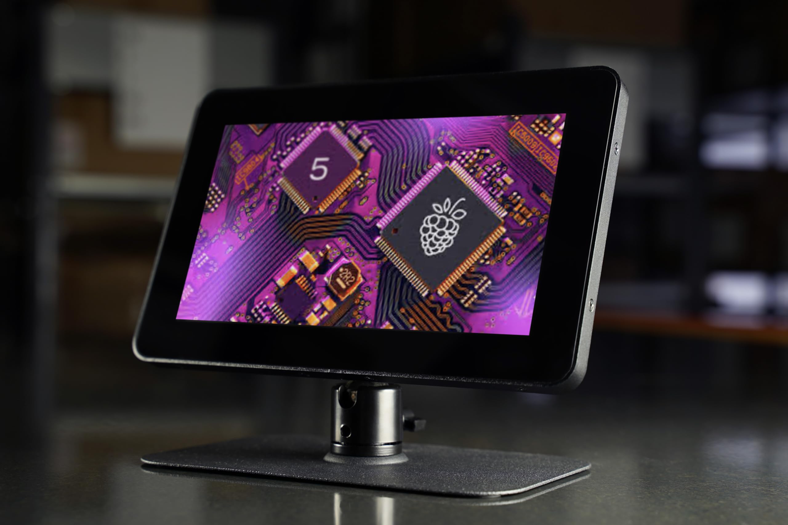 Obudowa KKSB do wyświetlacza dotykowego Raspberry Pi Touch Display 2 ze stojakiem i obudową dla Raspberry Pi 5 z miejscem na HAT-y i niskoprofilowe chłodzenie