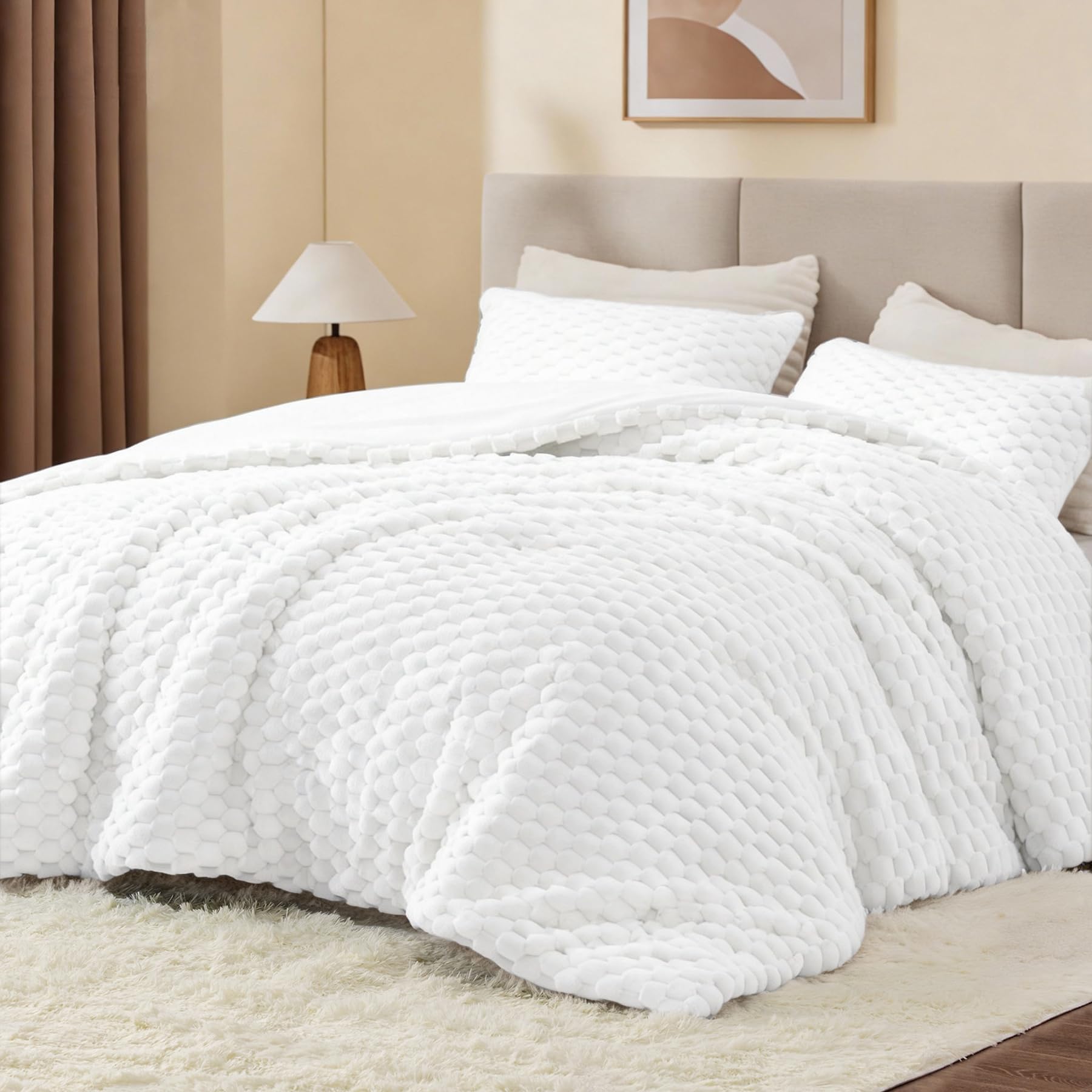 BEDELITE Fluffy King Comforter Set, Bright White Fleece Bed Set 3 Pieces | Soft &amp; Warm, Luxury Fuzzy Bedding for All Season, Cozy Room Decor Aesthetic, 1 Marshmallow Comforter with 2 Pillowcases