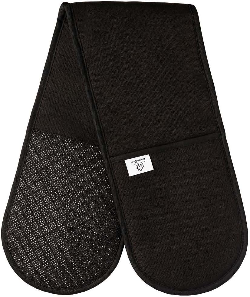 Black Double Oven Gloves Heat Resistant Silicone Oven Mitts Pair | Non-Slip Silicone Oven Gloves Double Oven Mitt | Machine Washable Thick Potholders Home & Kitchen Accessories.