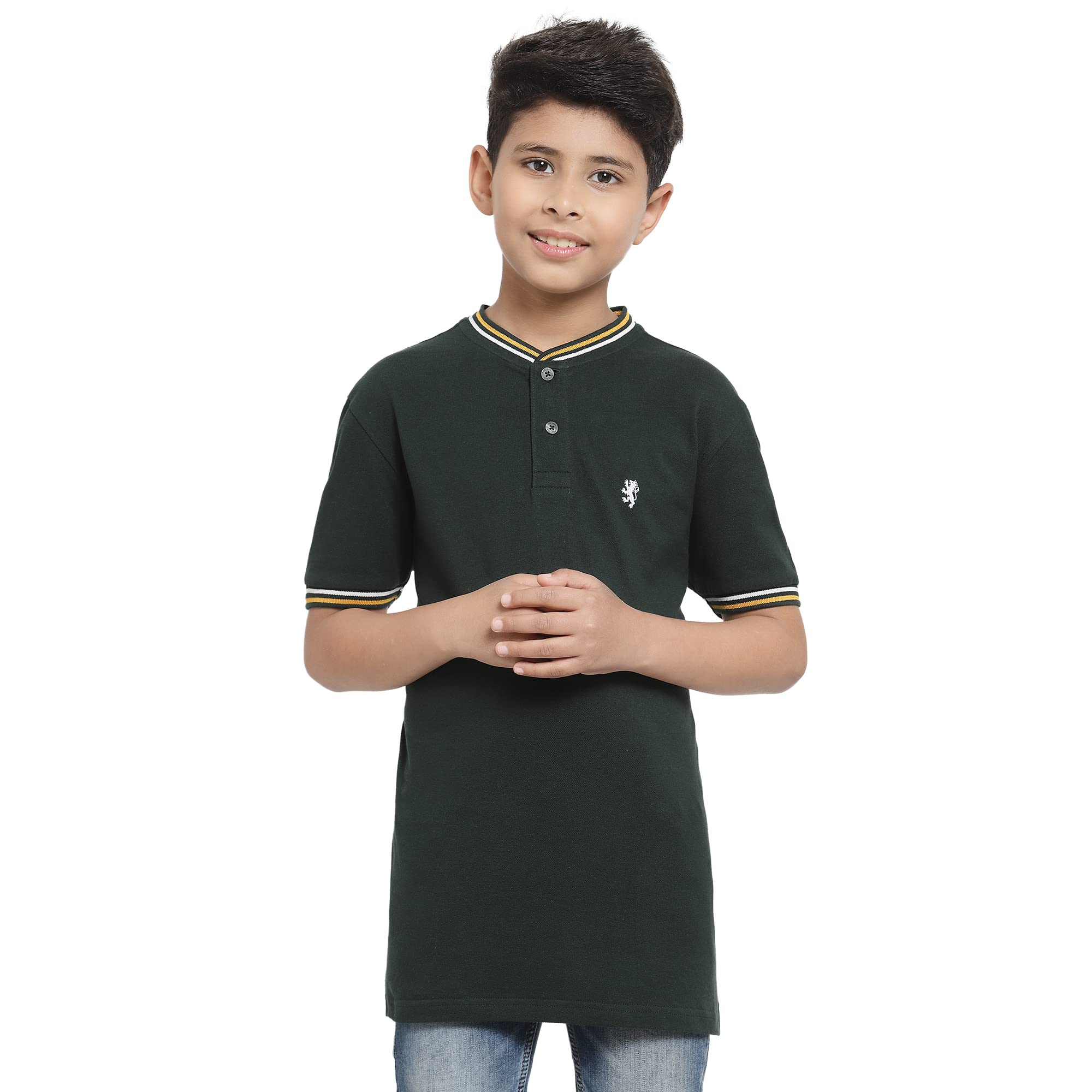 Red Tape Boys Dark Green Solid T-Shirt