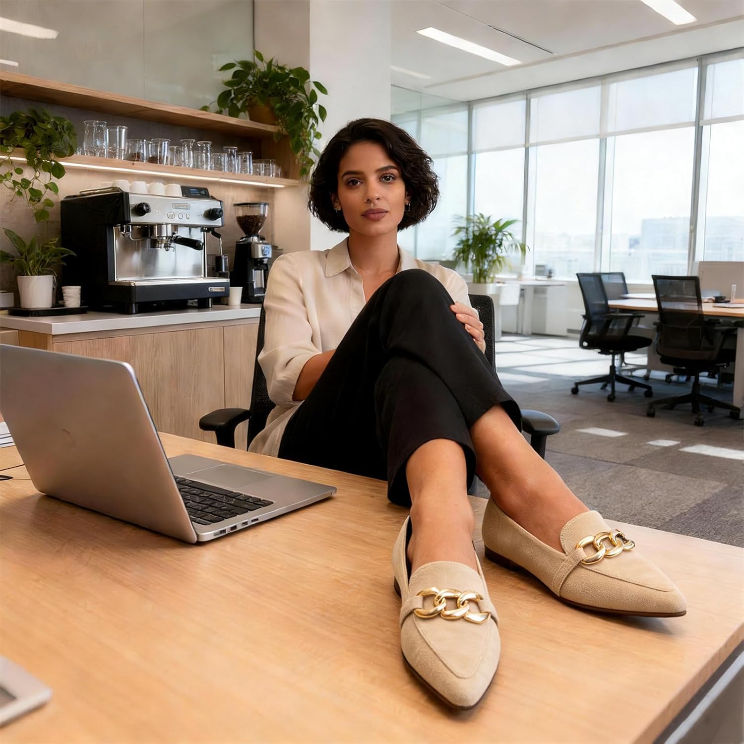 MUSSHOE Women's Loafers Comfortable Fashion Chain Flats Shoes for Women - Image 2