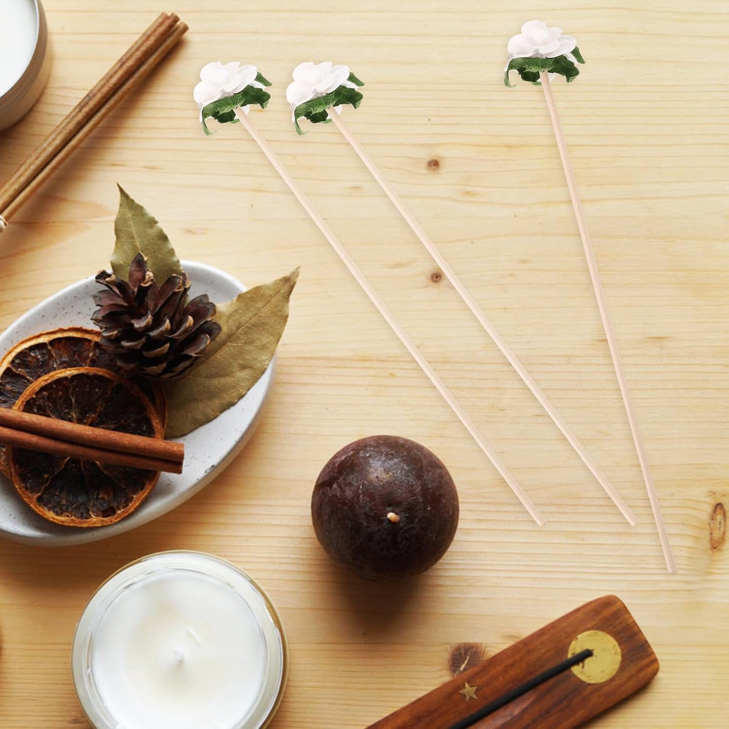 10pcs Flower Diffuser Sticks Aromatherapy Reed Diffuser Rods White Dahlia Shape for Home Fragrance Bedroom Decoration