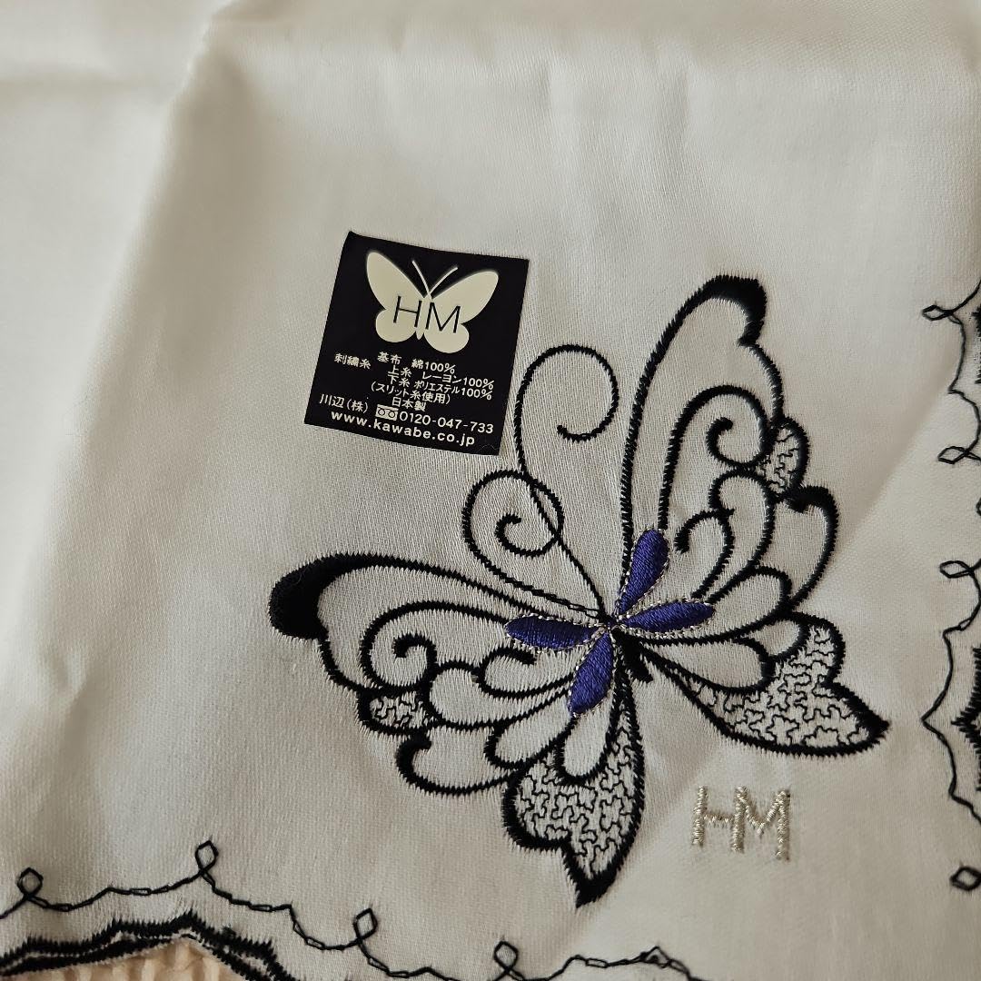 Amazon.co.jp: ハナエモリ HM 蝶刺繍 ハンカチ 45cm : ファッション