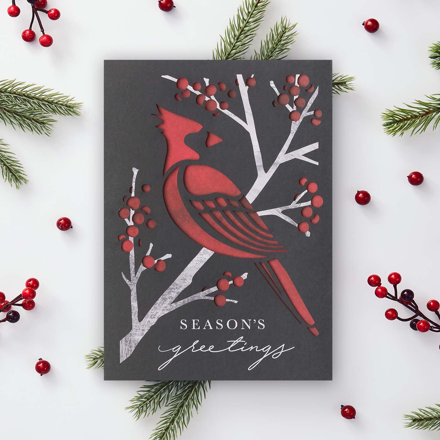 Masterpiece Auffällige Kardinal-Weihnachtskarten, 10 Stück, lasergeschnittene rote Weihnachtskarten mit passenden Umschlägen, gefaltet, Wintergrußkarte mit Innentext, 12,7 x 17,8 cm