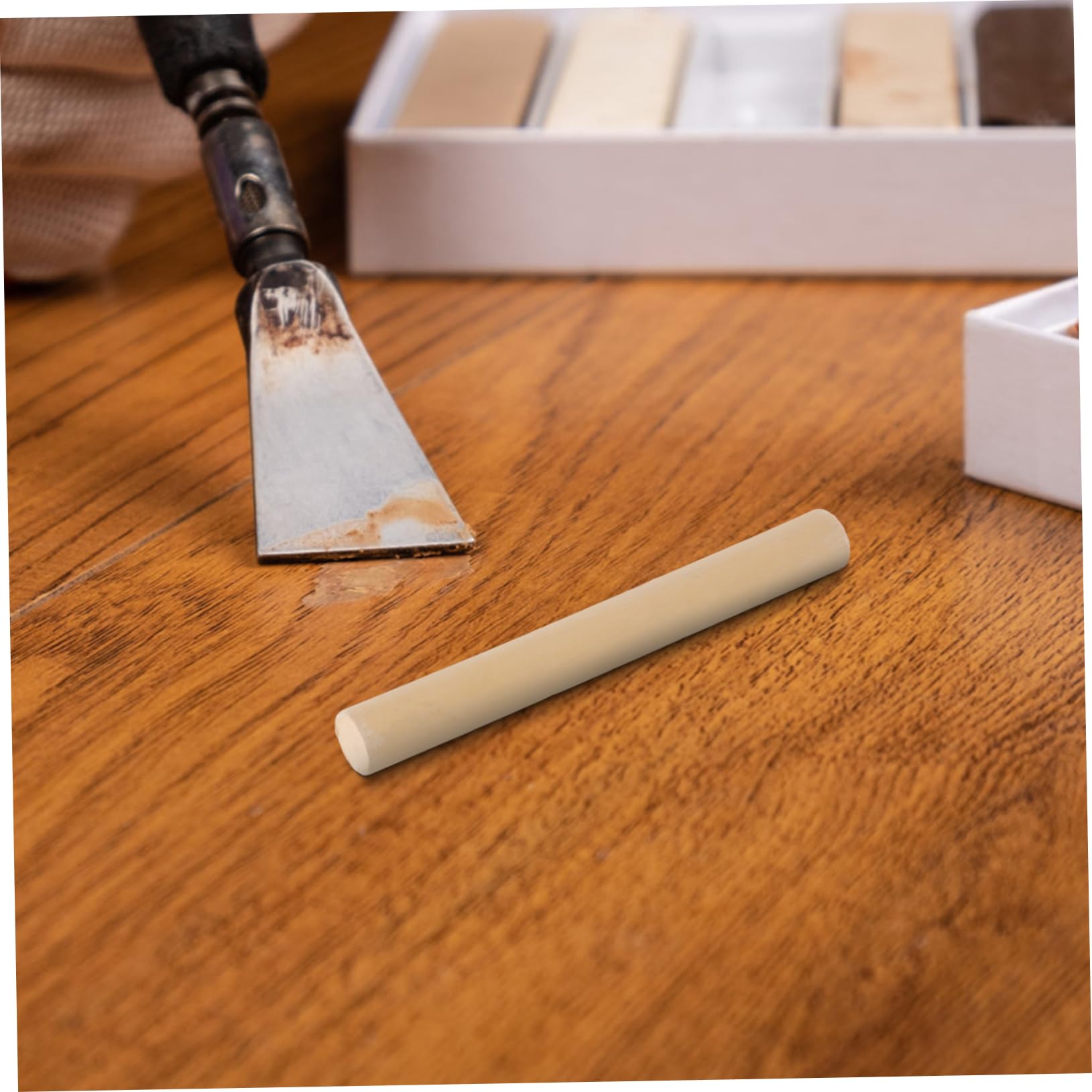 PartyKindom 2pcs Scratch Repair Pen for Wood Furniture Wood Filler Markers for Restoring Scratches and Damage Tables Doors and More User-friendly for