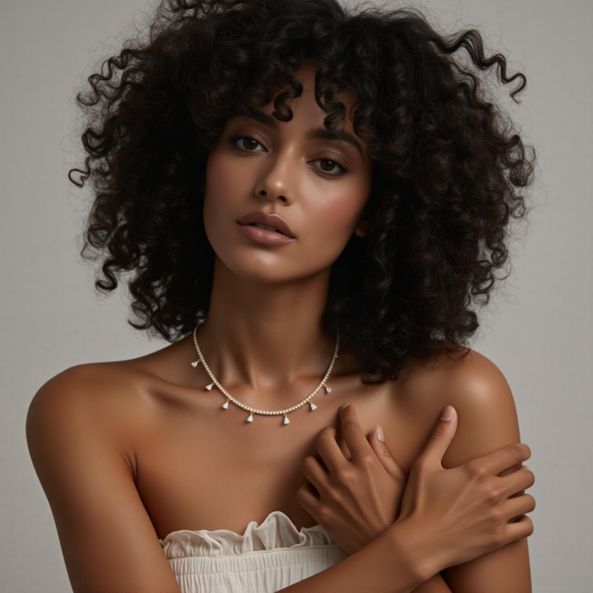 Generico Collana Elegante Donna con Pendente a Goccia – Zircone 3A+, Oro 18K Placcato, Lunghezza 44cm, Confezione Regalo Inclusa