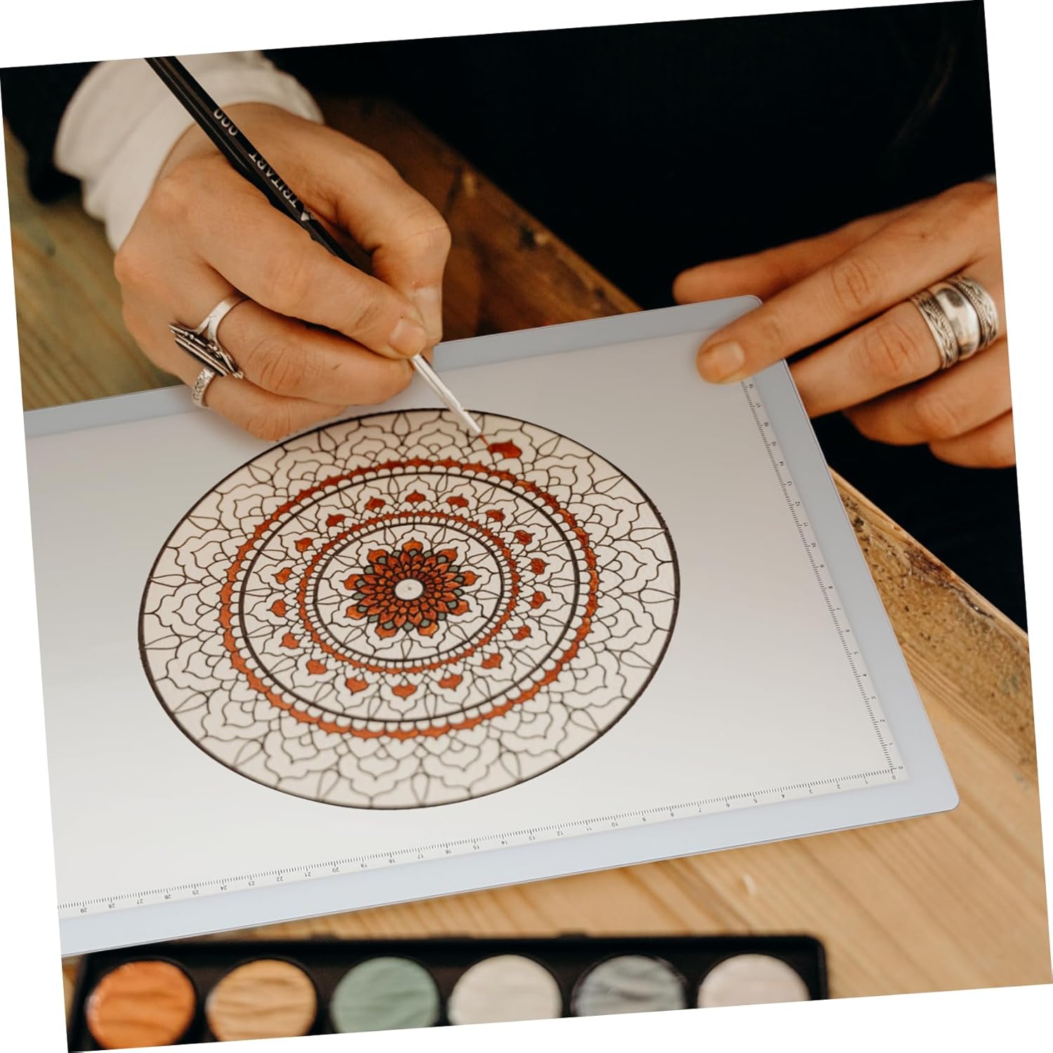 PLAFOPE Copying Sketching Board with USB Rechargeable Design Magnetic Clip Dimmable Brightness for Artists Sketching and Animation Tracing