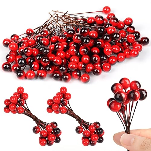 150 pcs Artificial Holly Berries Christmas Holly Berries Stems Fake