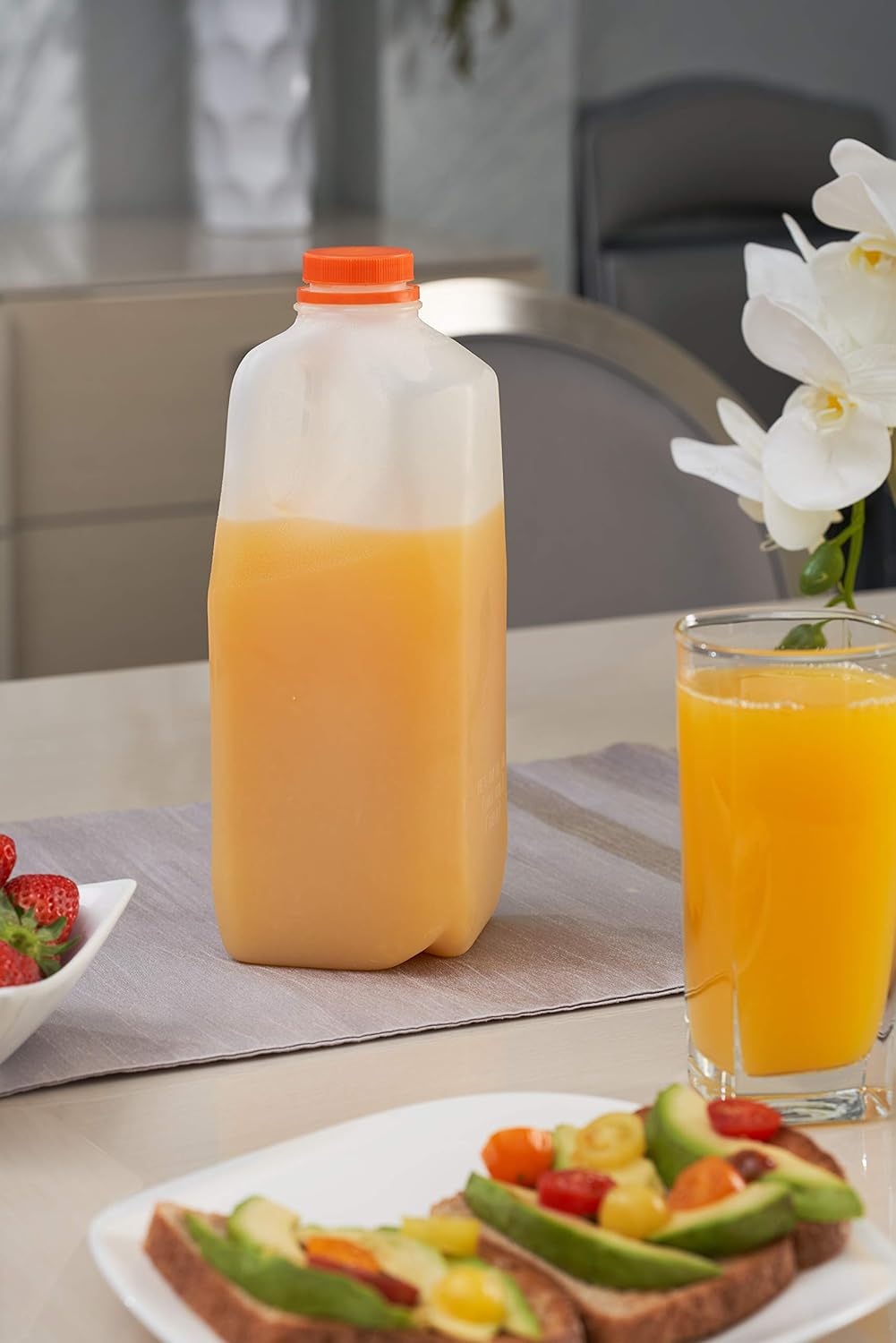 EcoQuality [20 PACK] Empty Plastic Juice Bottles with Tamper Evident Caps 64 OZ - Half Gallon, Smoothie Bottles - Ideal for Juices, Milk, Smoothies, Picnic's and even Meal Prep Juice Containers