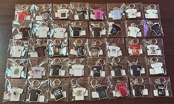 UVERworld アクリルキーホルダー　全種類 Amazon.co.jp: UVERworld Tシャツ型キーホルダー 全40種類