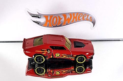 Miniatura 2 de Hot Wheels Colección de Batmobile de apariencia oscura incluida con Batman y serie clásica de Gotham City, 10 coches Catwoman, Riddler, Penguin/Bat