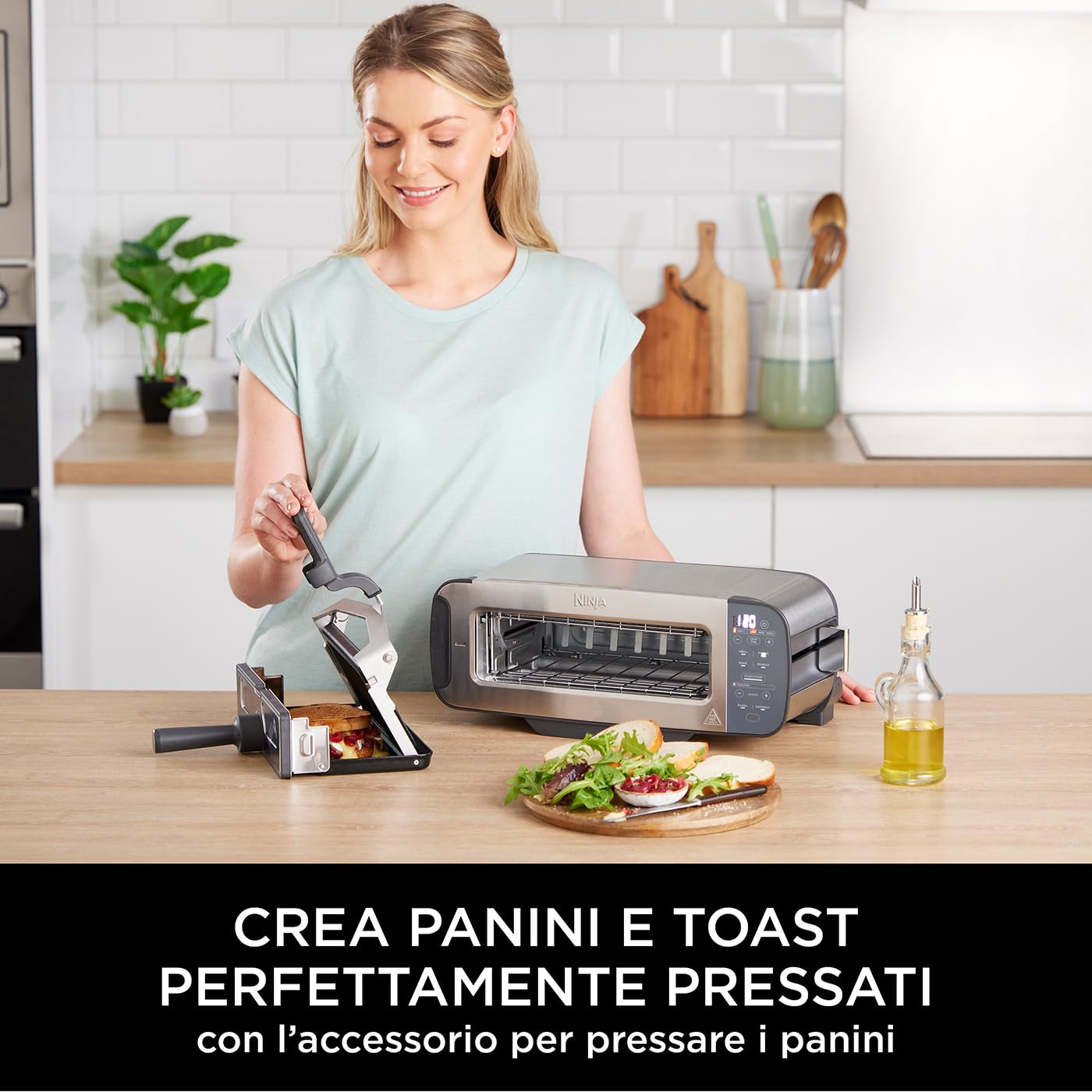 Ninja Foodi 3-in-1 Tostapane, con Griglia e Pressa per Panini, 7 Funzioni di Cottura, 7 Livelli di Tostatura, Include Teglia e Vassoio Raccogli Briciole, Acciaio Inox ST202EU