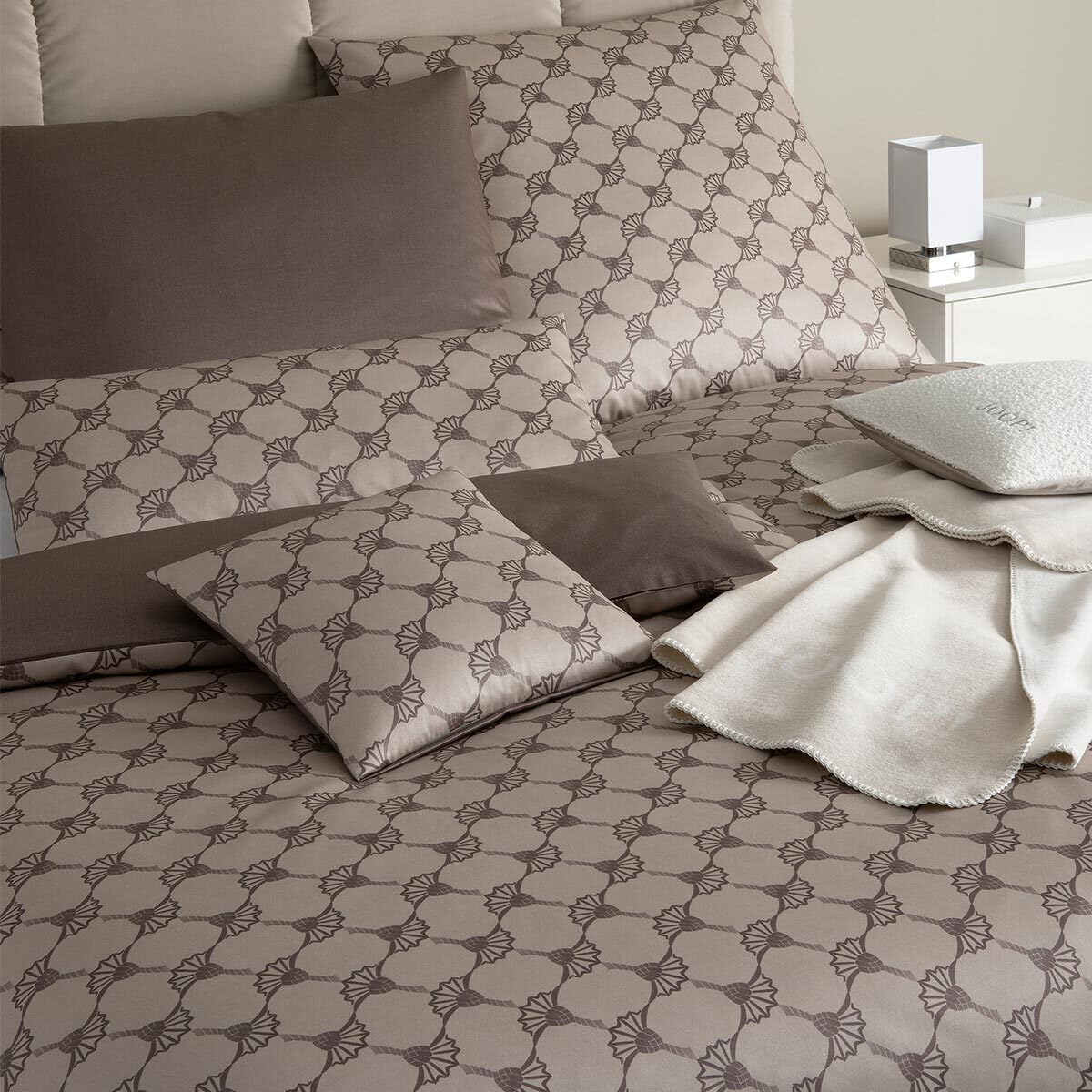 Joop! Bettwäsche Cornflower Double 4083 Taupe - 17