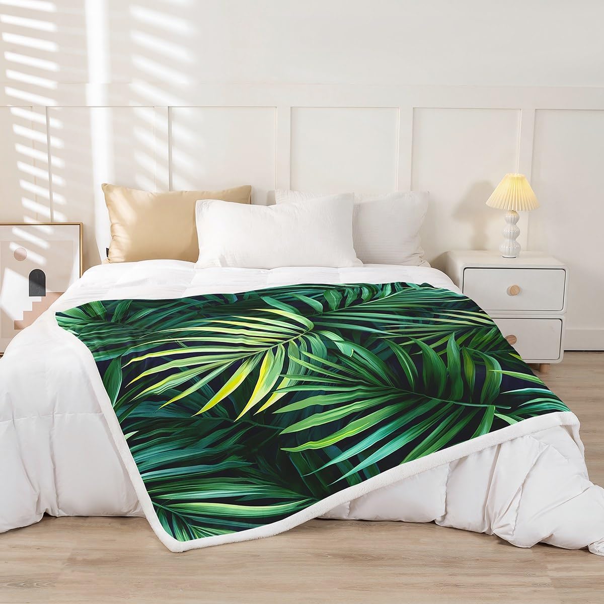 jejeloiu Tropical Plants Fleece Throw Blanket Kids Boys Girls 40"x50" Green Palm Leaves Rainforest Style Sherpa Blanket Plush Fuzzy Ultra Soft Summer for Bed Couch Chair Living Room Palm Leaf