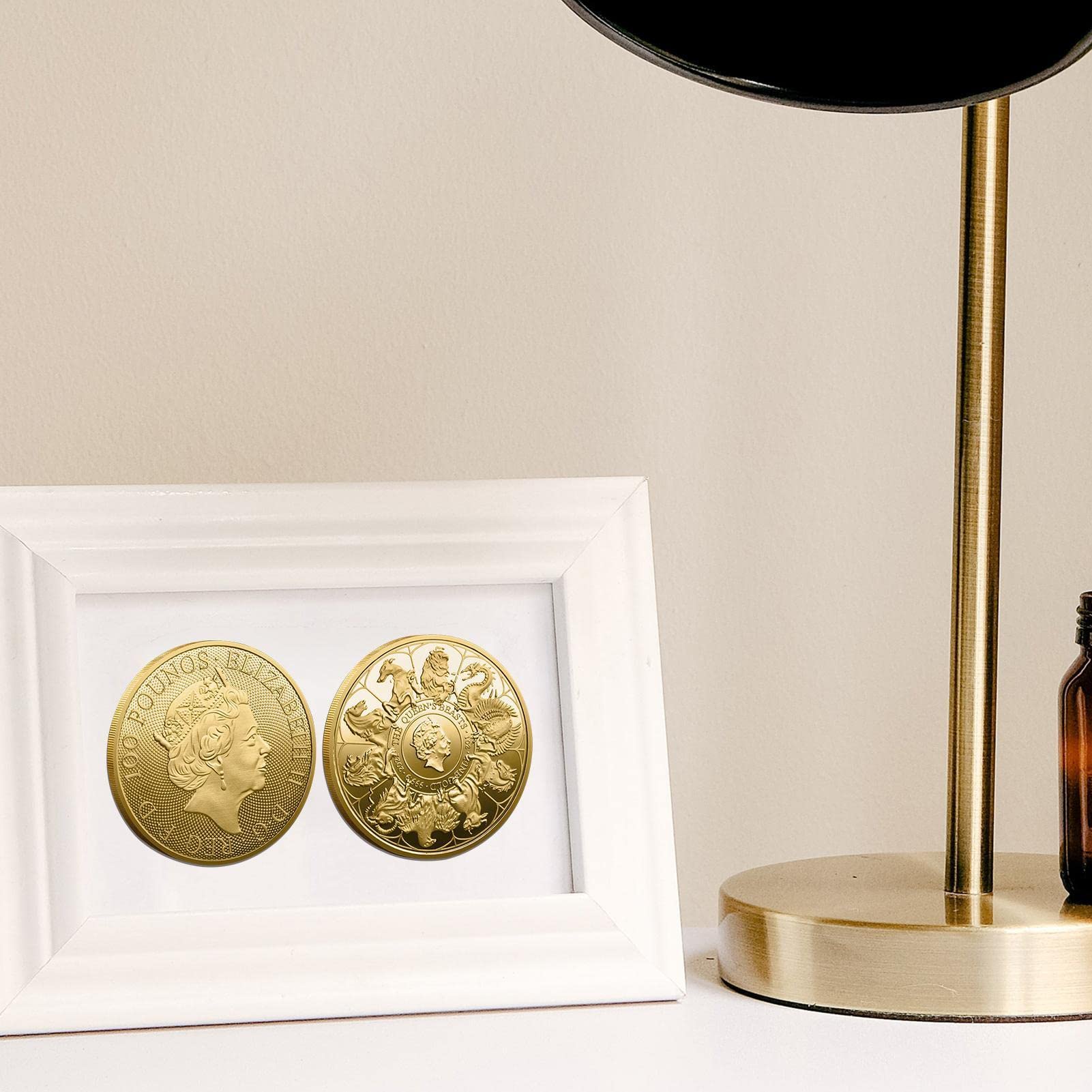 エリザベス女王　銅貨　金メッキ付き　追悼　クイーン　メモリアル　英国　ブリタニア HISQE7G