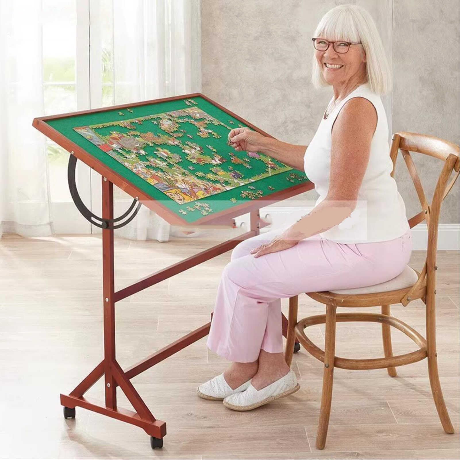 Tabla de rompecabezas inclinable convenientemente móvil, mesa de rompecabezas de madera premium con ruedas, perfecta para adultos y adolescentes, superficie antideslizante, transporte sin esfuerzo,