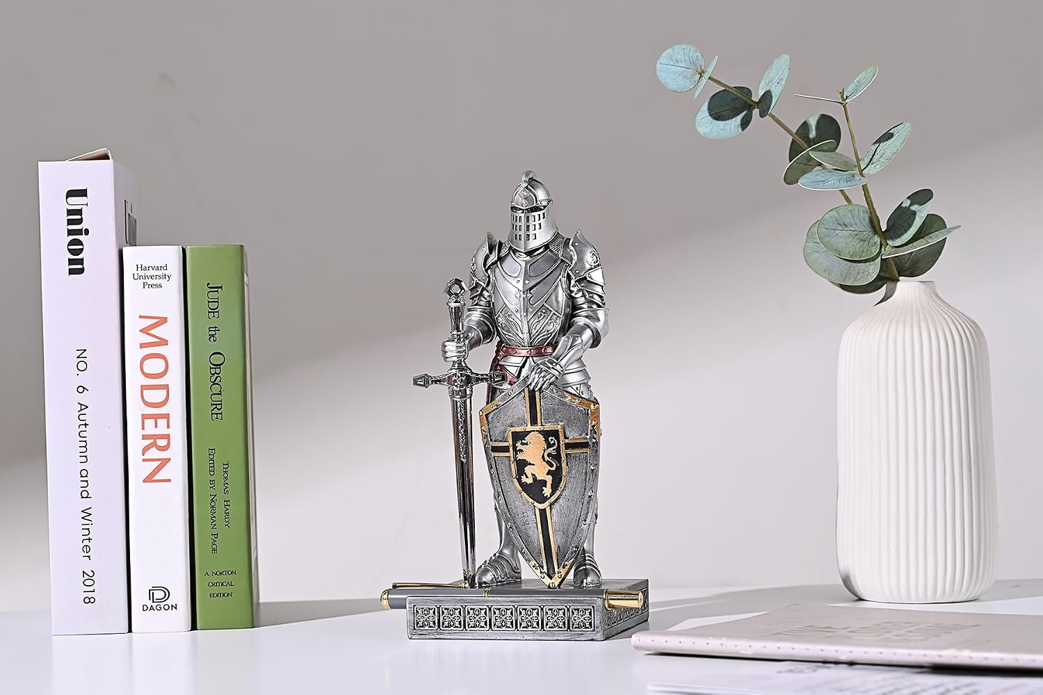 King's Guard Ornament Knight Statue for Desk, Desktop Accessories Pen Holder Pen Stand Paperweight for Office and Home (Silver)