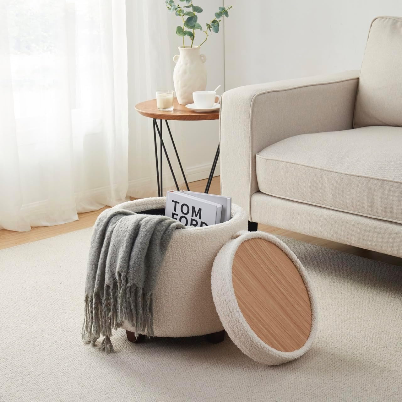 Ornavo Home Lawrence Round Boucle Storage Ottoman with Lift Off Lid and Tray Lid Coffee Table, Ottoman with Storage for Living Room, Bedroom and Office, Boucle White