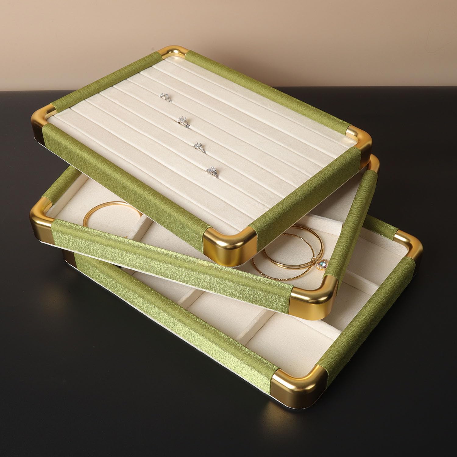 Plateau à bijoux plat en velours, élégant plateau de présentation empilable