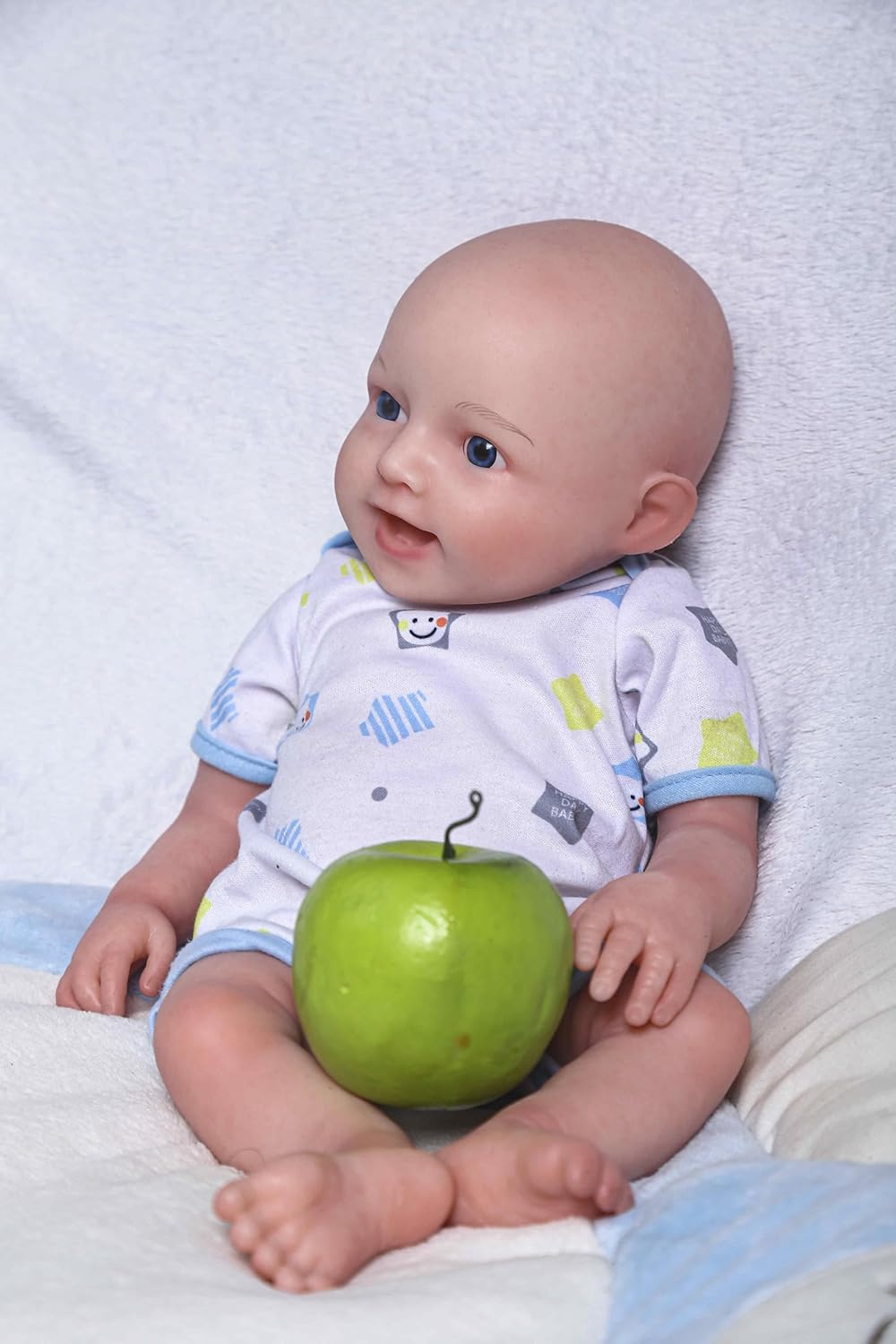 17 inch Realistic Full Silicone Baby Doll, Lifelike Reborn Baby Dolls, Toy, and Collectible Bald Girl 034