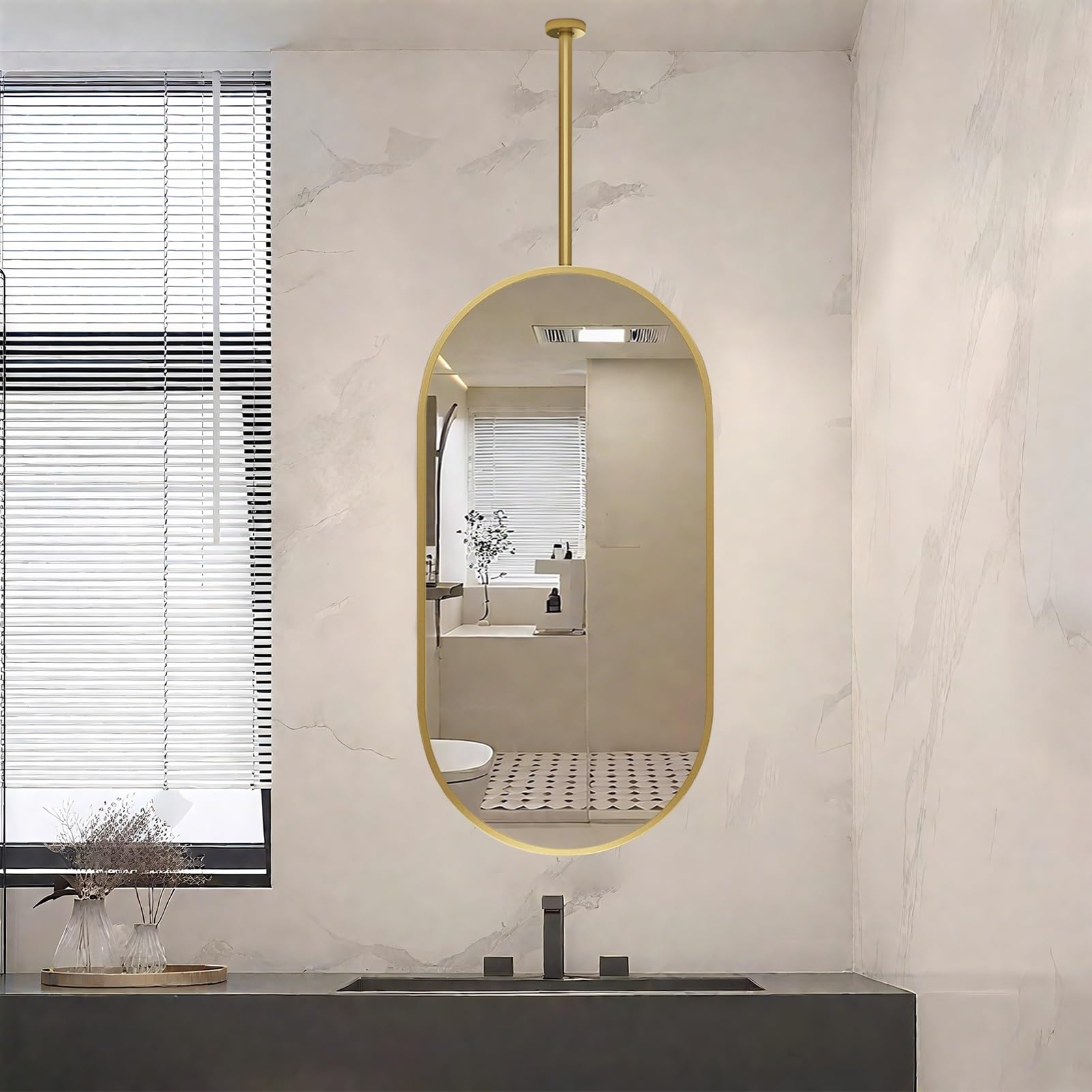 Miroir suspendu de plafond pour coiffeuse de salle de bain, grand miroir ovale mural pour maquillage et rasage avec cadre en métal doré et bras articulé - Bras articulé personnalisable (50 cm x 60 cm