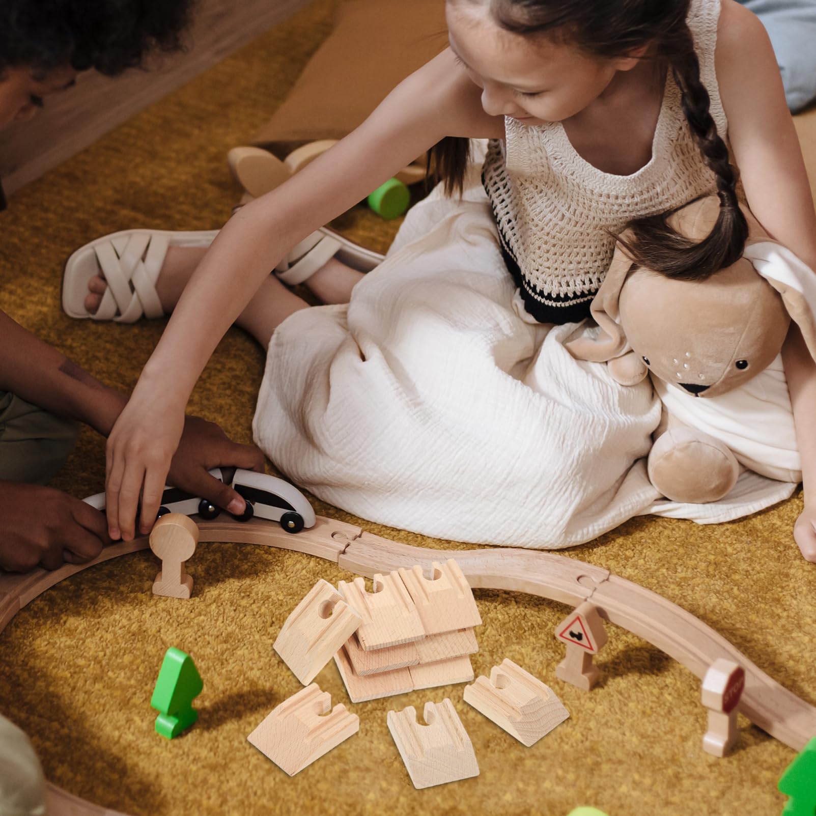 KOMBIUDA DIY Wooden Track Train 10pcs Wooden Train Tracks No Tools Smooth Connection Safe for Boys and Girls
