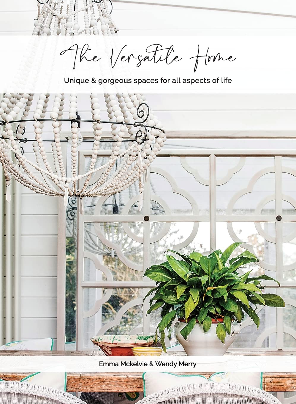 The Versatile Home 9781739835132 Emma Mckelvie - Free Tracked Delivery