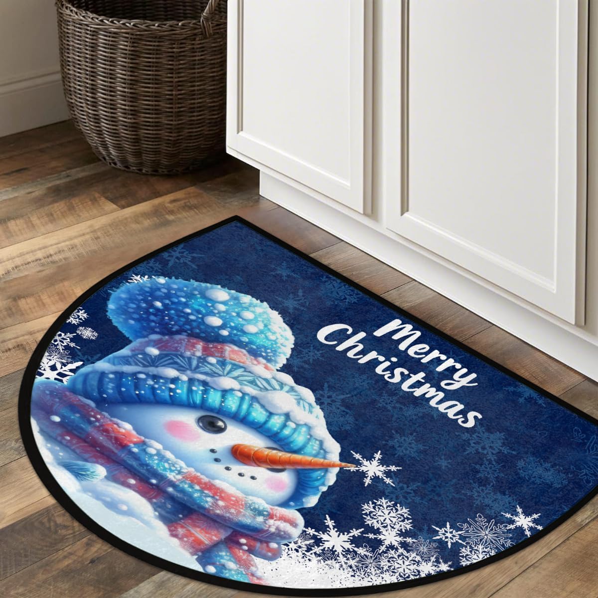 Half Round Door Mat Pretty Christmas Snowman Non Slip Absorbent Semi Circle Area Rugs Washable Half Moon Floor Mats for Indoor Patio Kitchen Bathroom Entryway Fireplace Home Carpet Decor