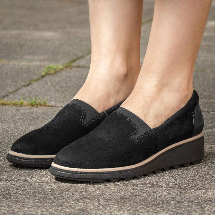 Amazon | CLA Sharon Dolly Navy Suede D 025 | Clarks