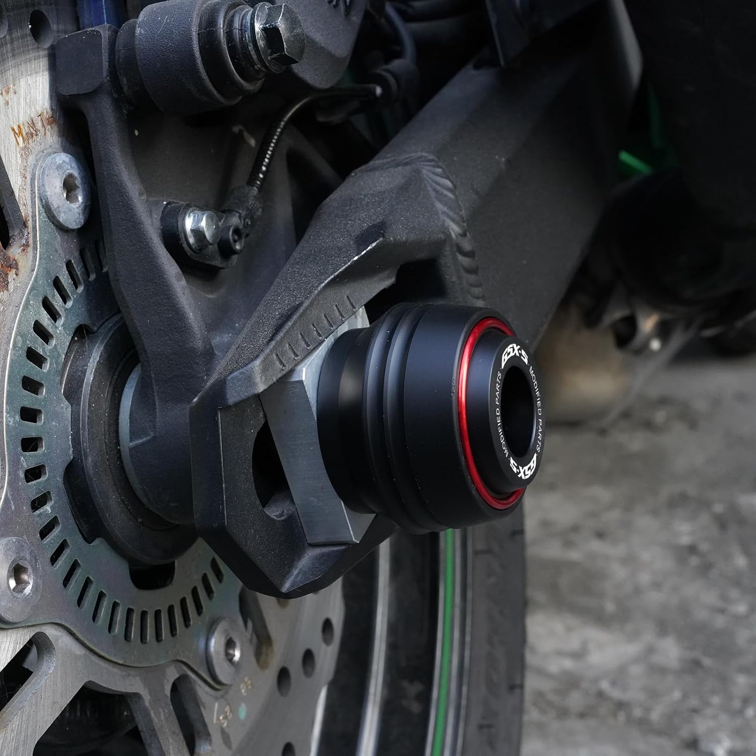 Compatible with GSXS1000 GSX-S1000 GSXS 1000F 2015-2023 2024 2025 Motorcycle Front & Rear Wheel Fork Axle Sliders Crash Protectors (Red, Front and back)